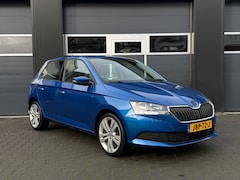 Skoda Fabia - 1.0 Active Skoda Fabia 1.0 AppleCarplay Android  || 17” Inch VRS || Rijklaar & Garantie