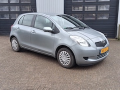 Toyota Yaris - 1.3 VVTi Sol afneembare trekhaak