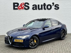 Alfa Romeo Giulia - 2.0T Super Squadra Tuning 300+ PK Cruise Climate Leer Stoel- stuurverwarming Apple / Andro