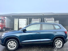 Skoda Karoq - 1.5 TSI 150pk 7-Traps aut Bus.Edition - nap - navi - stoelverw - pdc - front assist - keyl