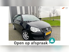 Volkswagen Polo - 1.2 Easyline Airco-Lmv-ElekPakket-2 Sleutels