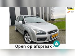 Ford Focus - 1.6-16V Futura Climate-Lmv-Cruise-Trekhaak