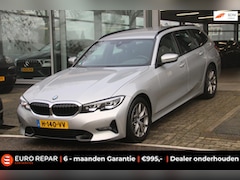 BMW 3-serie Touring - 318i Executive Edition DEALER OND. TREKHAAK NL-AUTO NAP