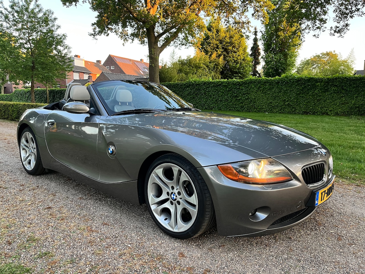 BMW Z4 Roadster - 2.5i S 18 inch. Xenon. Stoelverwarming. Climate control. Elektrische stoelen. Parkeersensoren - AutoWereld.nl