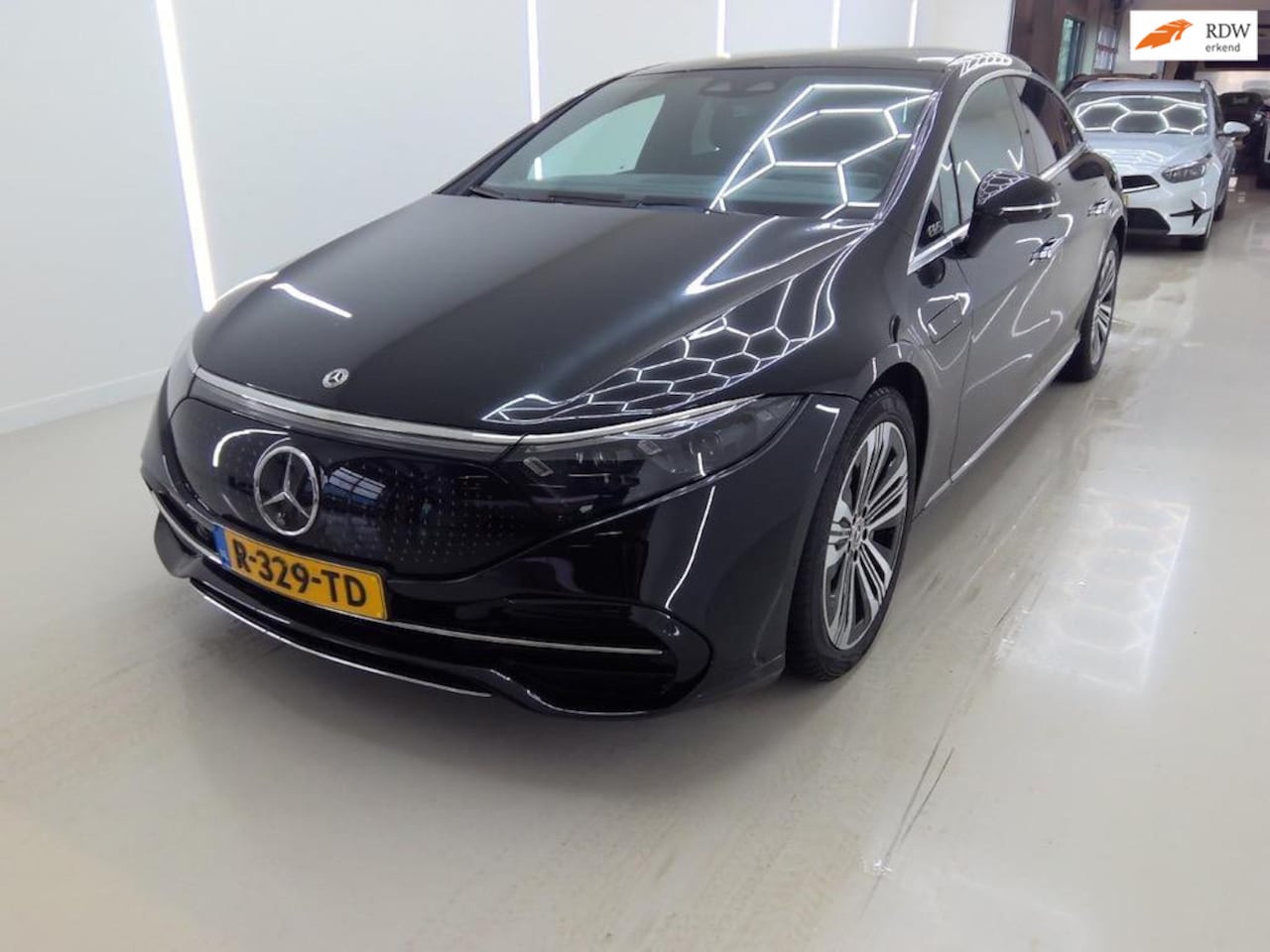 Mercedes-Benz EQS - 350 Luxury Line 90 kWh | Panoramadak | Burmester | Cruise Control | SOH ?% | Incl. BTW | E - AutoWereld.nl