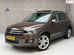 Volkswagen Tiguan - 2.0 TSI Sport&Style 4Motion / AUT / Panorama