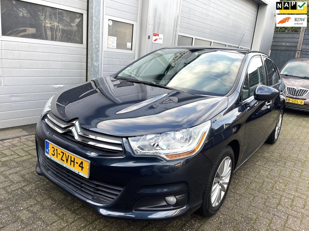 Citroën C4 - 1.6 VTi Ligne Business-Navi-Clima-Cruise-Trekhaak - AutoWereld.nl