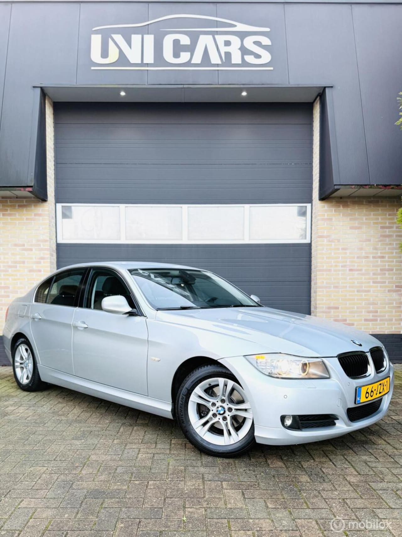 BMW 3-serie - 320i High Executive| PRE LCI|Automaat|Navi|LM16 - AutoWereld.nl