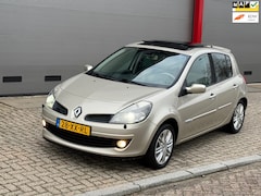 Renault Clio - 2.0-16V Initiale | Automaat | vol leder