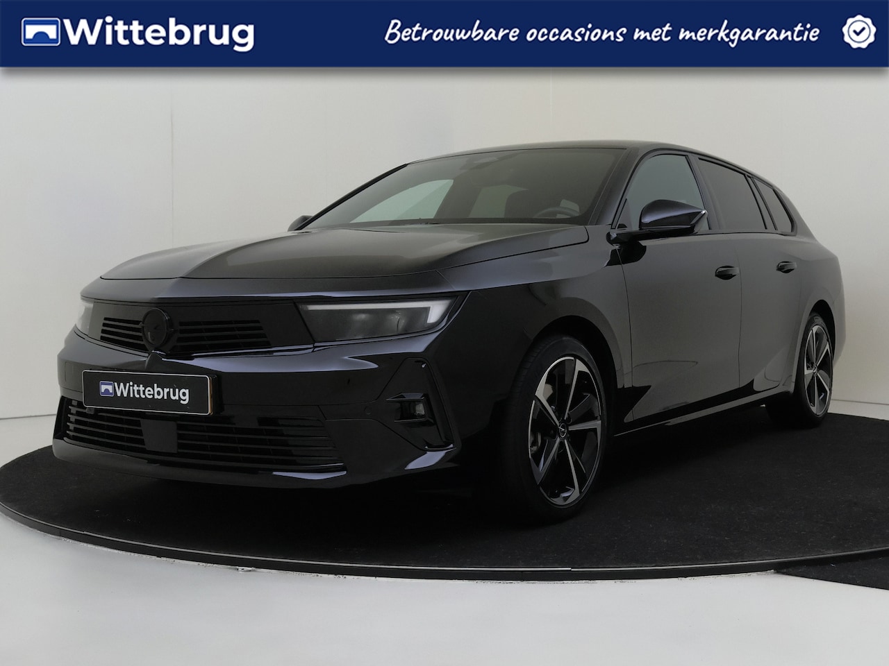 Opel Astra Sports Tourer - 1.2 Turbo Hybrid GS Camera | Groot Navigatie | AGR stoelen - AutoWereld.nl