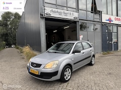 Kia Rio - 1.4 LX Nieuwe APK NAP Logisch