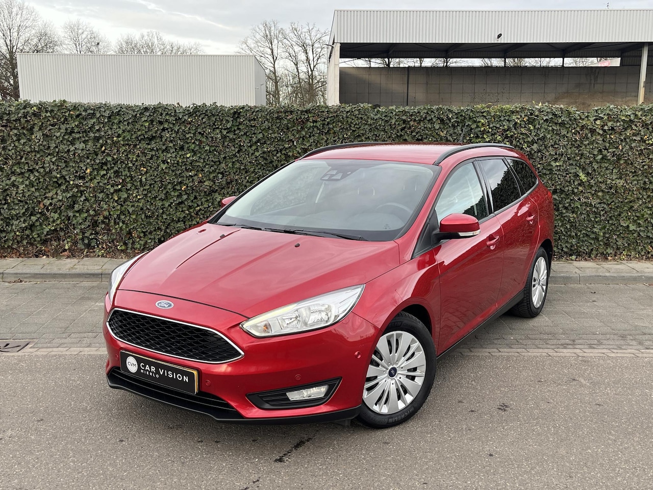 Ford Focus Wagon - 1.0 Edition * Navi * Nieuwe Distr. * Garantie - AutoWereld.nl