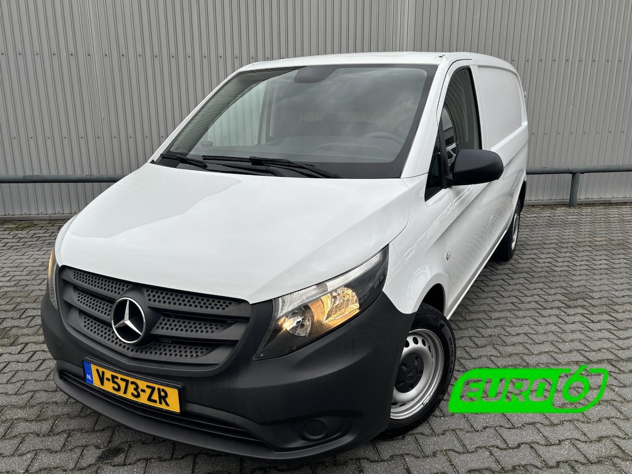 Mercedes-Benz Vito - 111 CDI Functional*A/C*PDC*TEL*3PERSOONS* - AutoWereld.nl