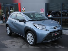 Toyota Aygo X - 1.0 VVT-i, STOELVERWARMING, LED, DAB, CAMERA
