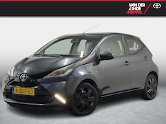 Toyota Aygo - 1.0 VVT-i X-Play Airco Camera NL Trekhaak
