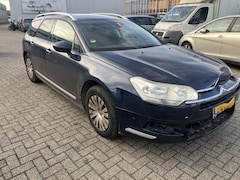 Citroën C5 Tourer - 1.6 THP Comfort Licht rijdt bare voorschade