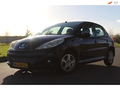 Peugeot 206 - 1.4 XS 75 pk | APK T/M 31-7-2026 | AIRCO | LICHTMETALEN VELGEN |