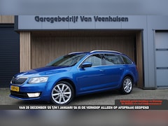 Skoda Octavia Combi - 1.2 TSI 105pk Ambition Businessline Navi Clima Stoelverwarming Trekhaak 17inch LM *Race Bl