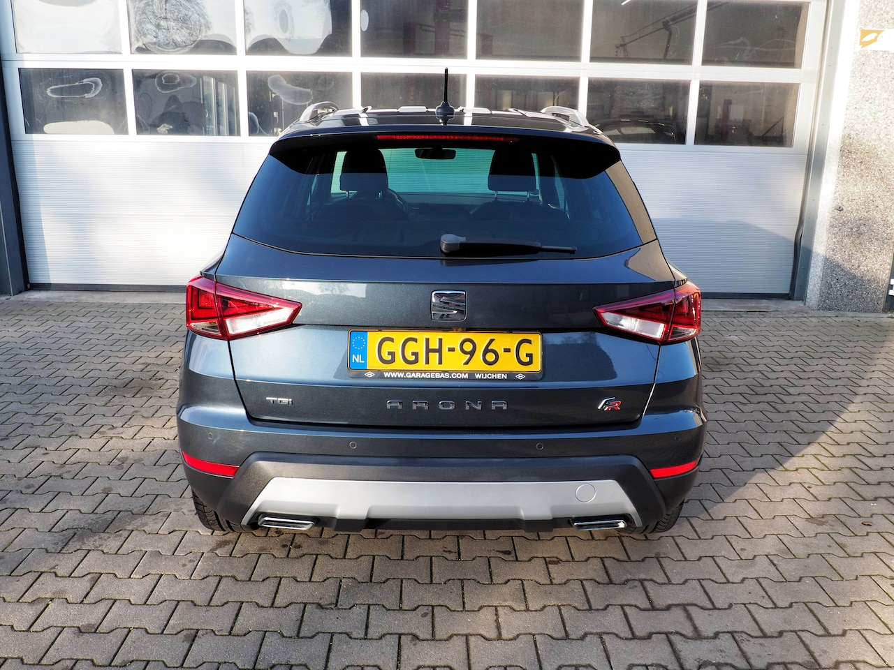 SEAT Arona - FR 1.0 TGI Business Intense LUXE! NAVI STOELVERW. CAMERA.