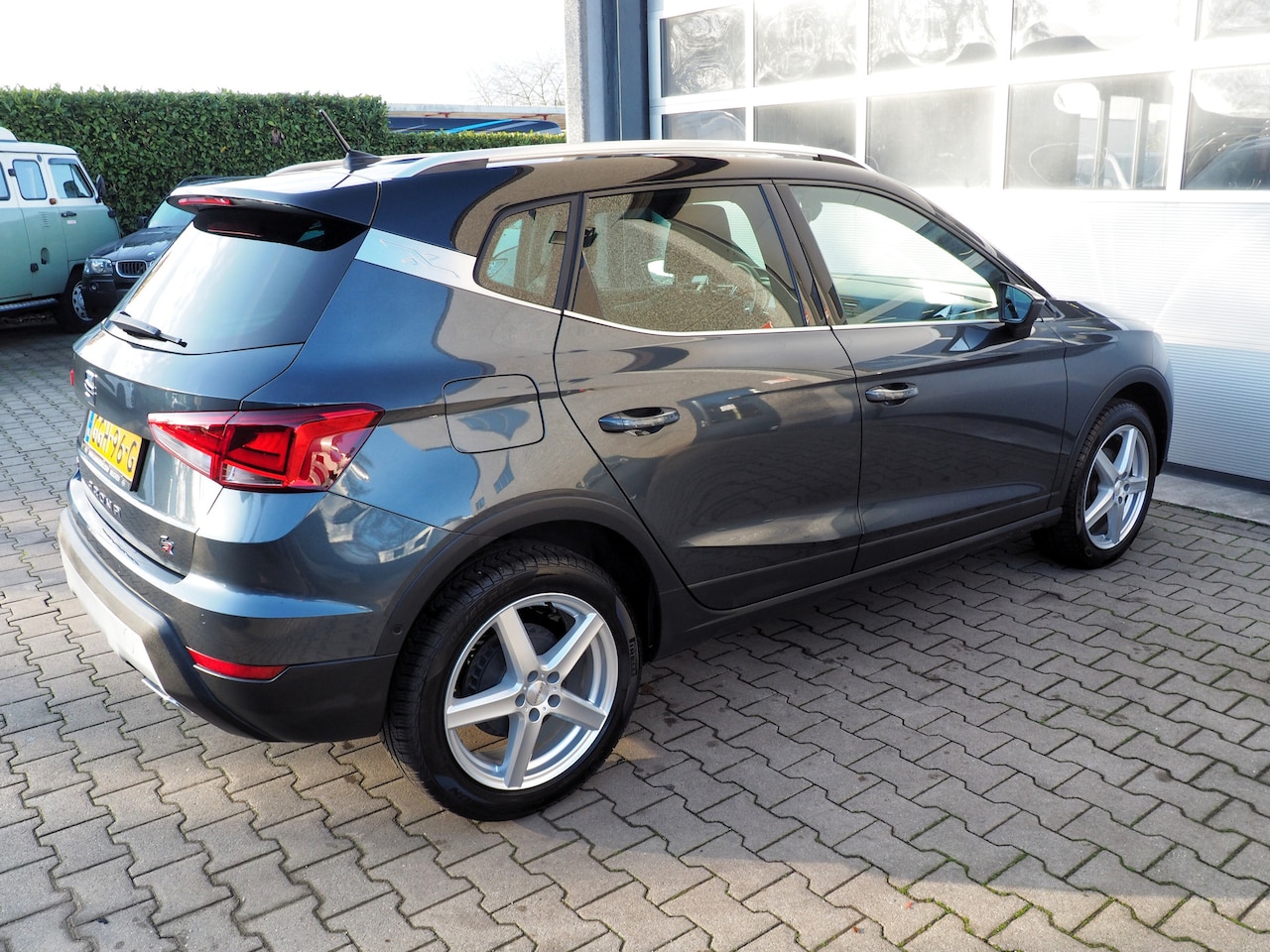 SEAT Arona - FR 1.0 TGI Business Intense LUXE! NAVI STOELVERW. CAMERA.