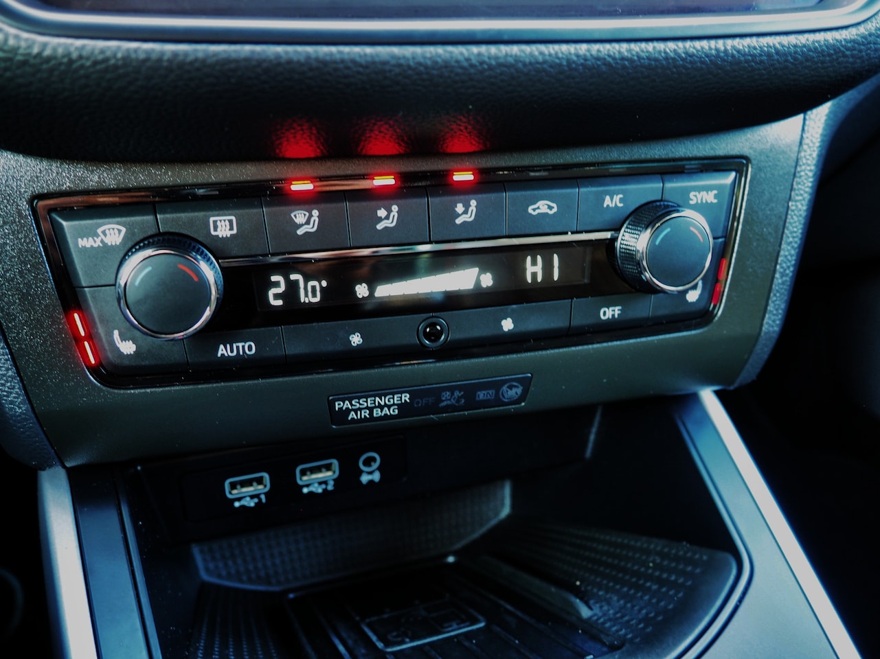 SEAT Arona - FR 1.0 TGI Business Intense LUXE! NAVI STOELVERW. CAMERA.