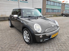 MINI One - 1.6 (Park lane uitvoering)