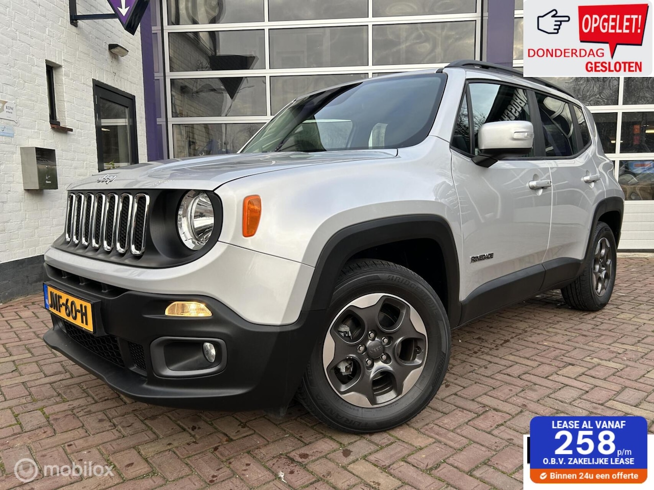 Jeep Renegade - 1.4 AUTOMAAT Limited * AIRCO * NAVIGATIE * - AutoWereld.nl