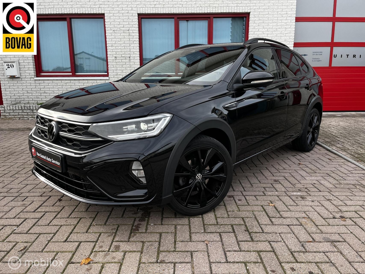 Volkswagen Taigo - 1.5 TSI R-Line AUTOMAAT/NAVI/CRUISE - AutoWereld.nl