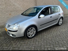 Volkswagen Golf - 1.6 FSI |1E EIGENAAR|Airco|Trekhaak|Cruise | 77.400Km NAP | Dealer Onderhouden