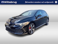 Volkswagen Golf - 1.4 eHybrid 245pk DSG GTE / 18" LMV / Navi / Carplay / Stuur & Stoelverwarming / LED