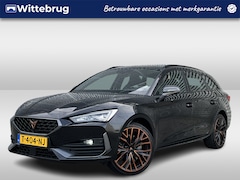 CUPRA Leon Sportstourer - 1.4 e-Hybrid VZ Performance / Pano / Navigatie / App connect / Camera / Parkeersensoren V+