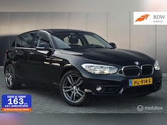 BMW 1-serie - 118i Autom Cruise Stoelverw PDC Navi Trekh IZGST