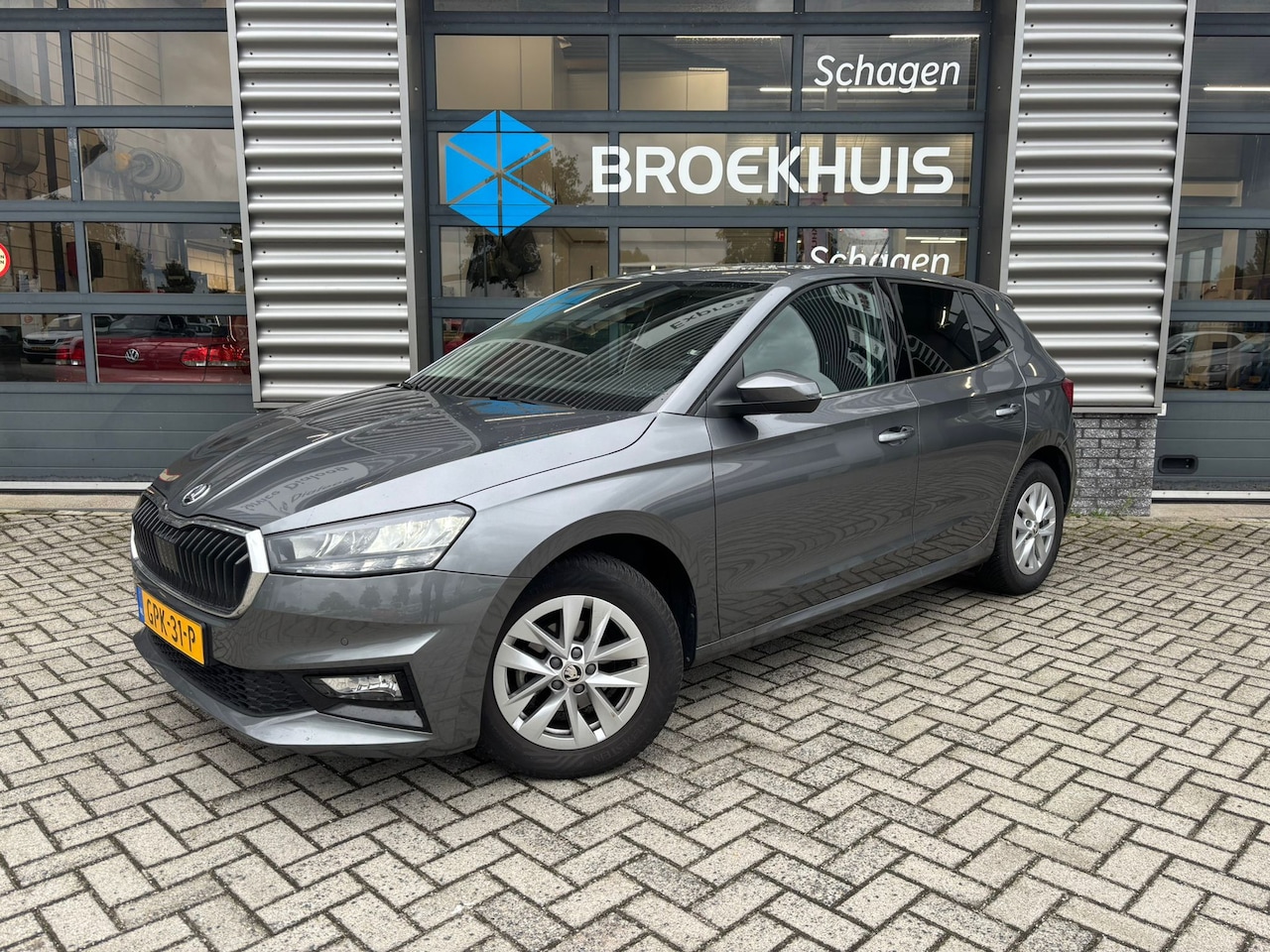 Skoda Fabia - 1.0 TSI 95 pk Business Edition | Cruise control | Parkeersensoren | DAB | Apple Carplay | - AutoWereld.nl