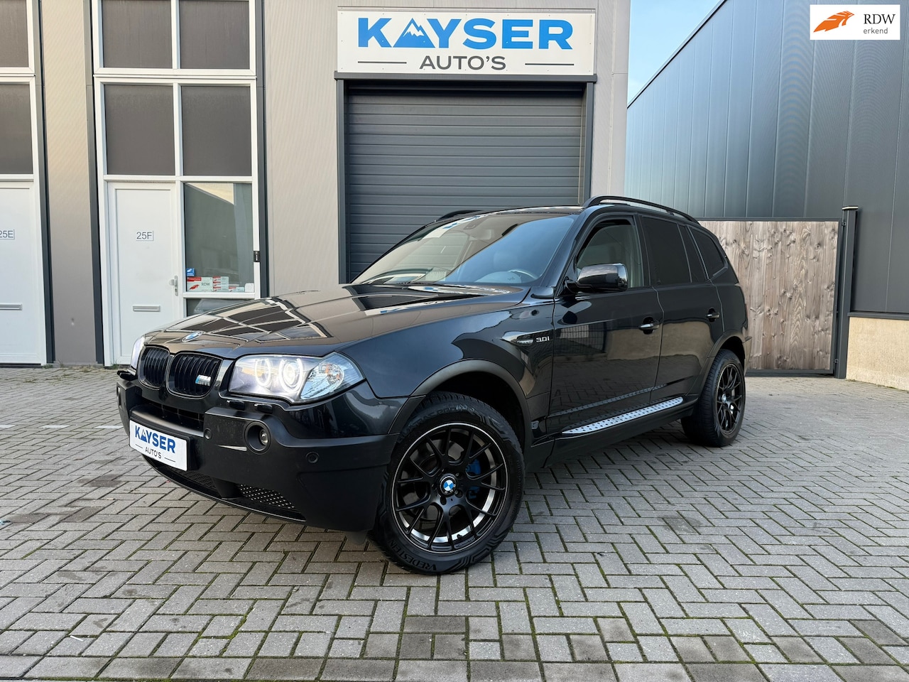 BMW X3 - 3.0i AUT Pano Leder Memory Xenon Trekhaak Cruise Carplay - AutoWereld.nl