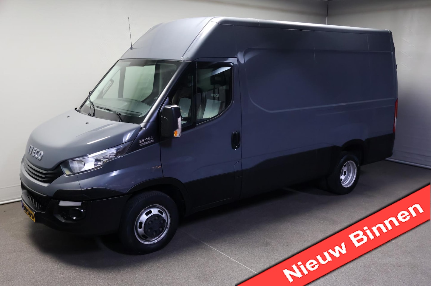 Iveco Daily - 35C18V 3.0 352 H1 35C18V 3.0 352 H1 (dubbel lucht+ luchtvering) - AutoWereld.nl