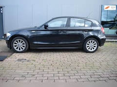 BMW 1-serie - 116i Business Line