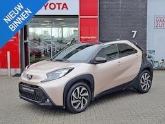 Toyota Aygo X - Pulse STOELVERWARMING ADAPTIVE CRUISE AIRCO CAMERA APPLE CAR PLAY & ANDROID AUTO