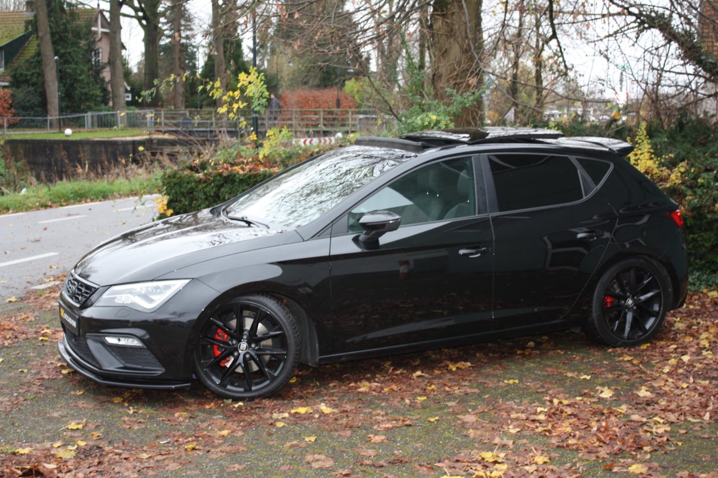 SEAT Leon - 1.8 TSI FR Business Intense - AutoWereld.nl