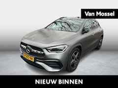 Mercedes-Benz GLA-Klasse - 180 AMG Line | WORDT VERWACHT | PANORAMADAK | EERSTE EIGENAAR | MATGRIJS |