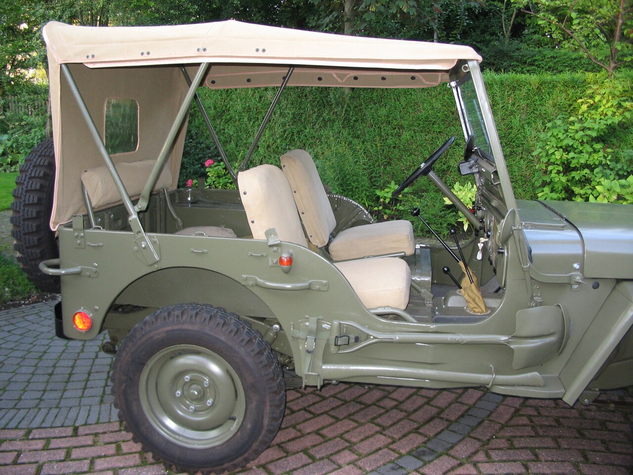 WILLYS JEEP