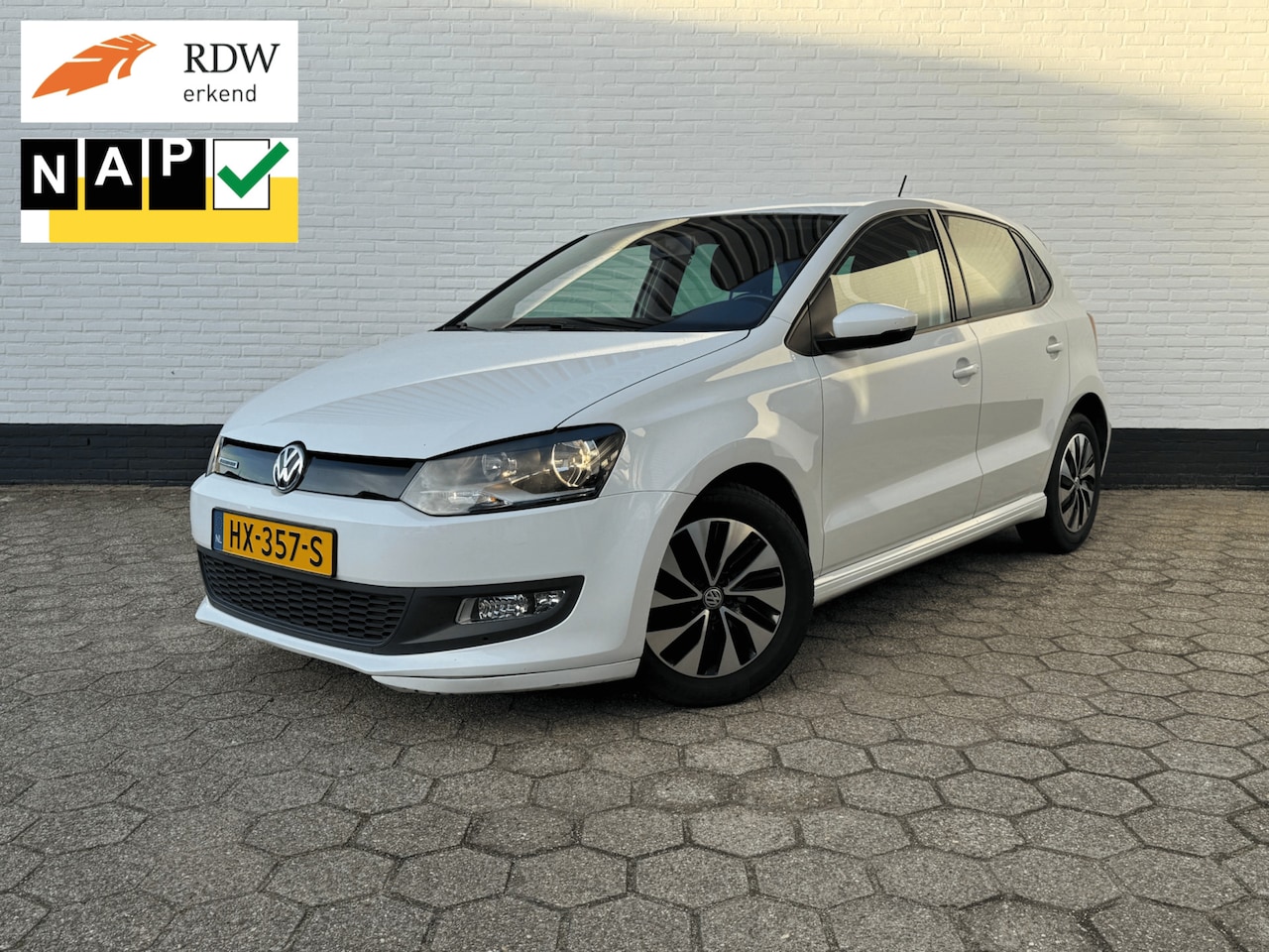 Volkswagen Polo - 1.0 TSI BlueMotion CRUISE l BLUETOOTH l TOPSTAAT! - AutoWereld.nl