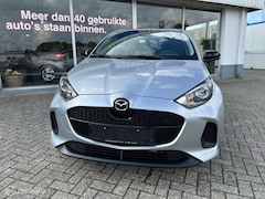 Mazda 2 Hybrid - Toyota / Yaris / 1.5 115 Active