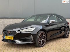 CUPRA Leon - 1.4 e-Hybrid VZ Business PANO KEYLESS LEDER