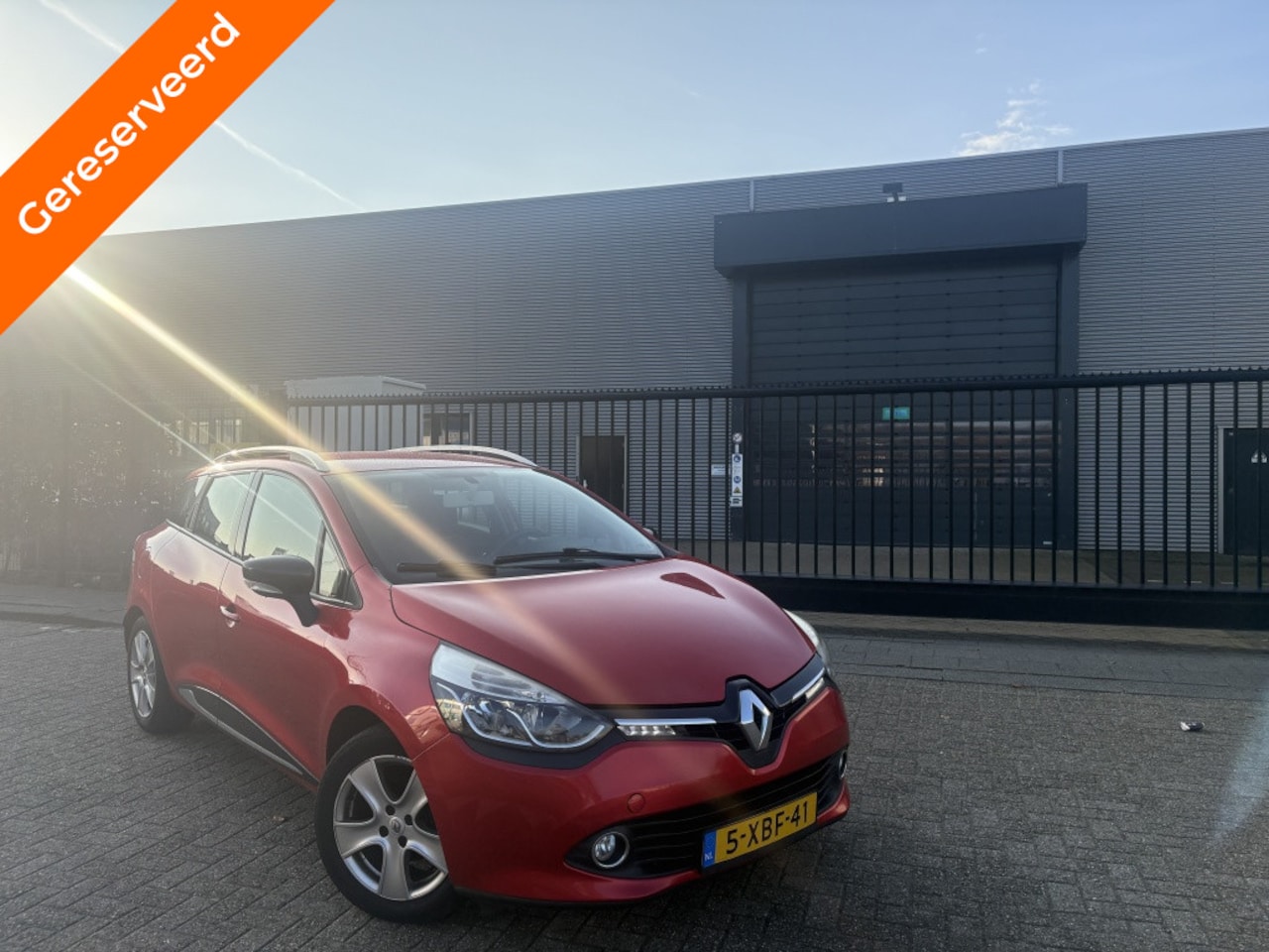 Renault Clio Estate - 1.5 dCi Dynamique Keyless/Camera/R link - AutoWereld.nl