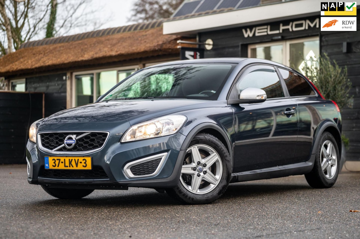 Volvo C30 - 2.0 Kinetic Trekhaak I Climate I Cruise I CarPlay I NL Auto I NAP I Goed onderhouden - AutoWereld.nl