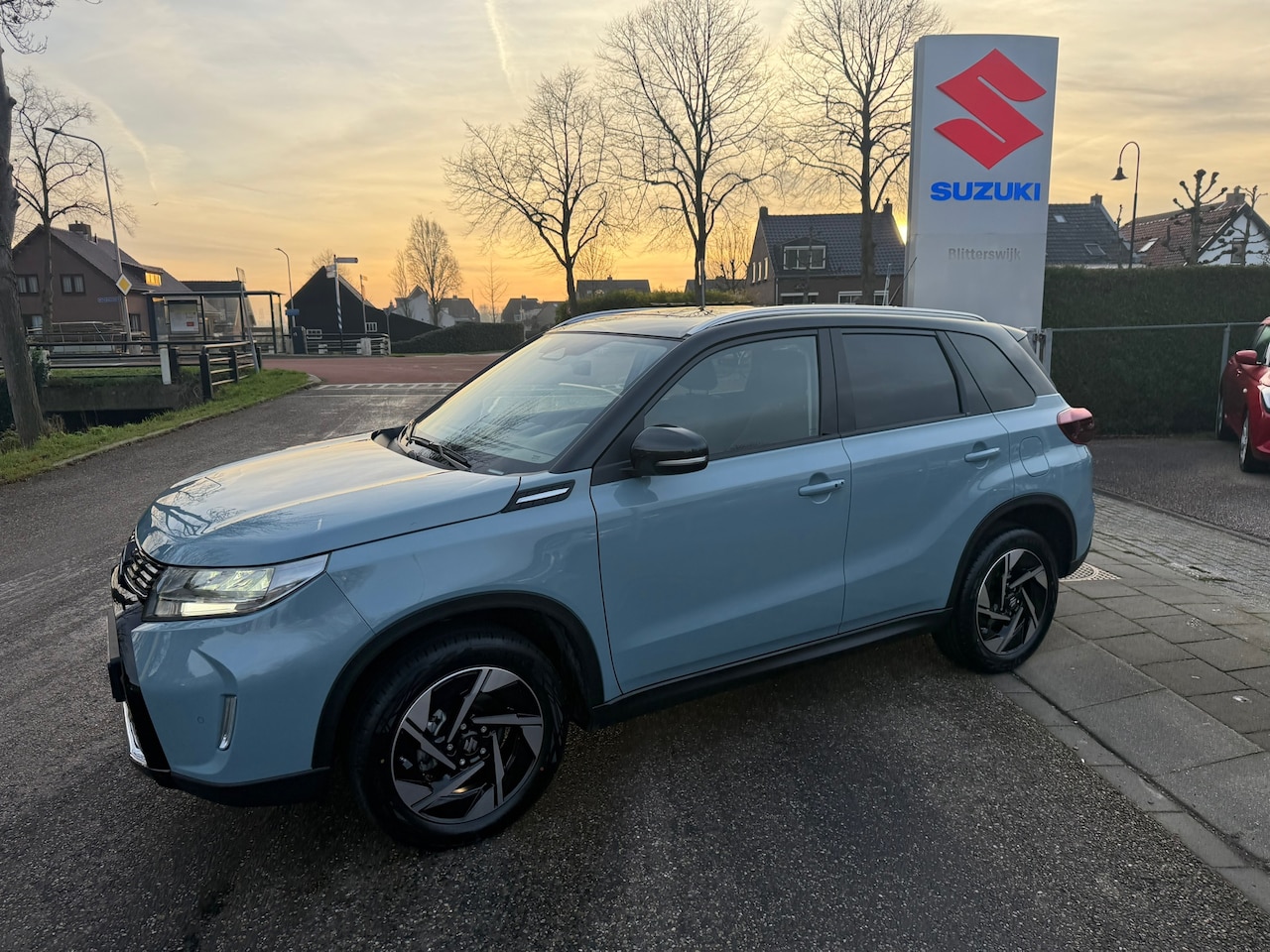 Suzuki Vitara - 1.4 Boosterjet Style Smart Hybrid // 1500 kilo trekgewicht // Nieuwstaat // Snel te rijden - AutoWereld.nl