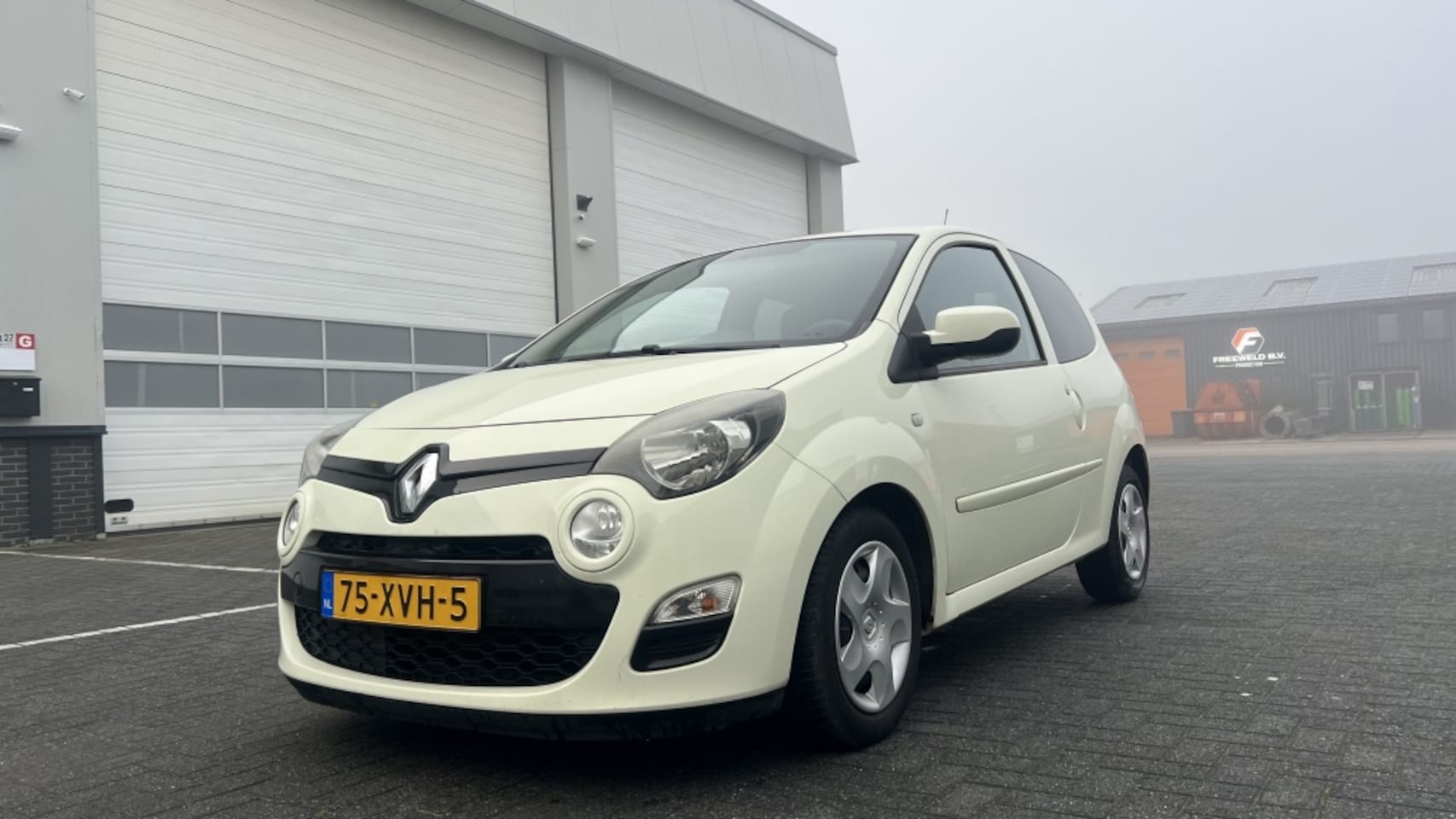 Renault Twingo - 1.2-16V Collection 1.2 16V Collection - AutoWereld.nl