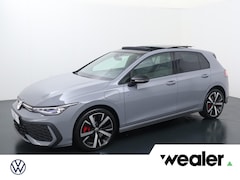 Volkswagen Golf - 1.5 eHybrid GTE | 272 PK | SoH 100% | Panoramadak | Head-up display | IQ.Light Matrix LED
