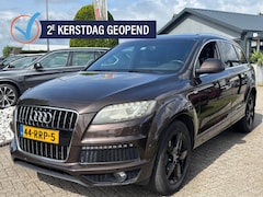 Audi Q7 - 3.0 TDI 2011 7-Persoons Facelift S-Line