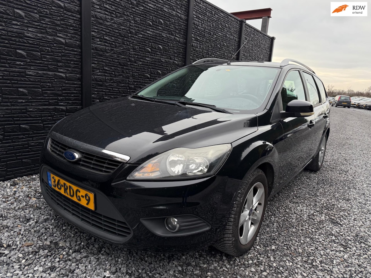 Ford Focus Wagon - 1.6 Comfort orgineel nl auto NAP. Nettjes onderhouden - AutoWereld.nl